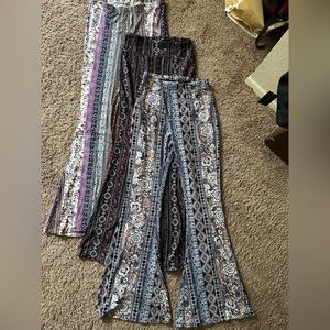 (3) Fashion Nova Flared Leggings